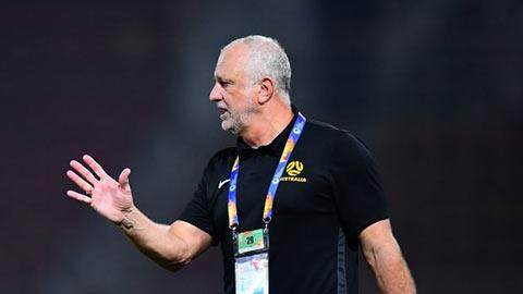 高清直播-澳队主帅：不担心没主场 首战中国队预计中的3分！